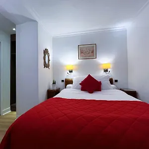 La Sanguine 2*, Parigi Francia